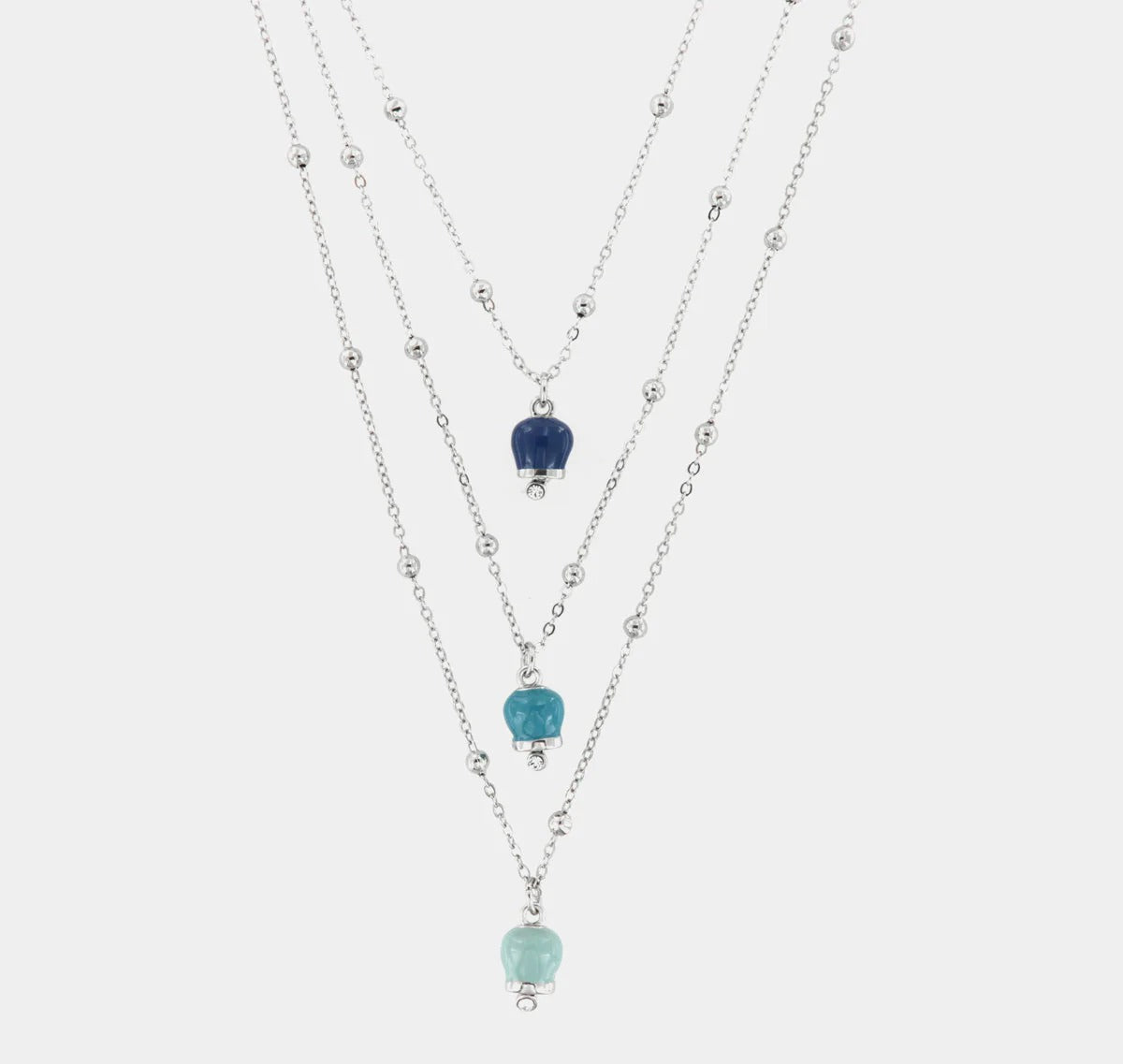Collana a tre fili con tre campanelle pendenti nelle colorazioni dell'azzurro
