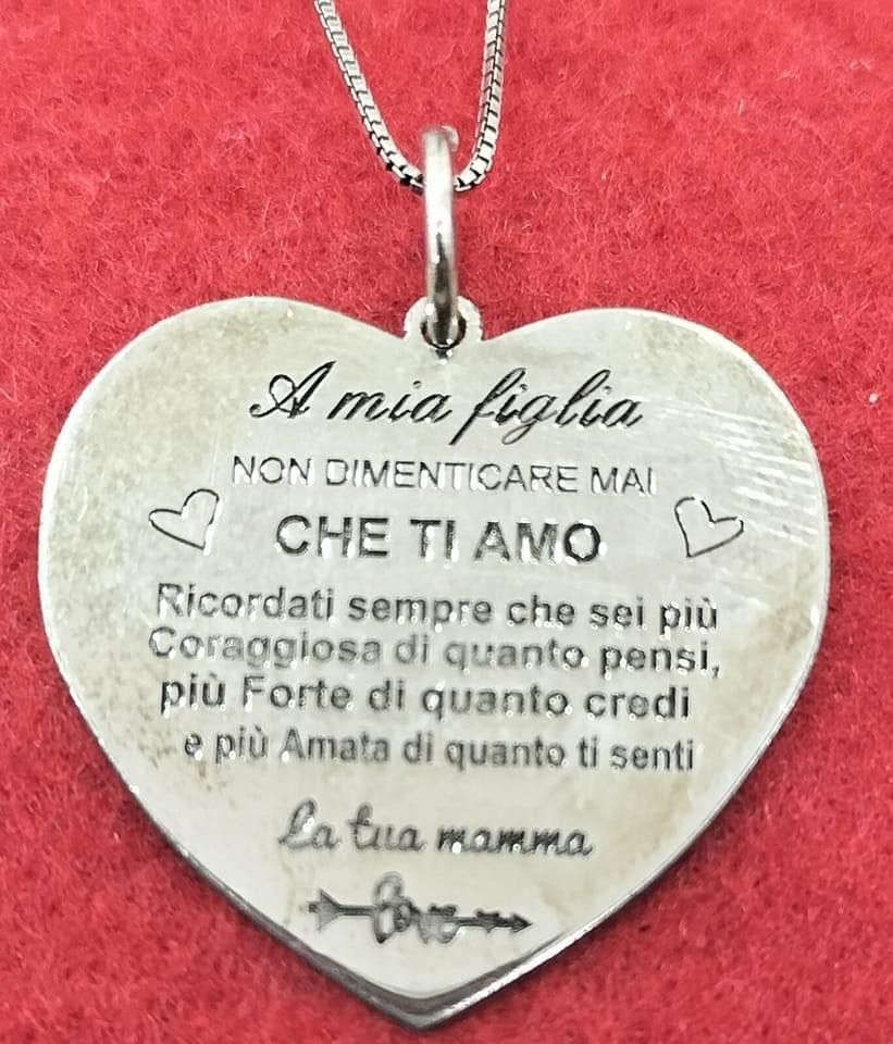 Ciondolo in argento personalizzabile