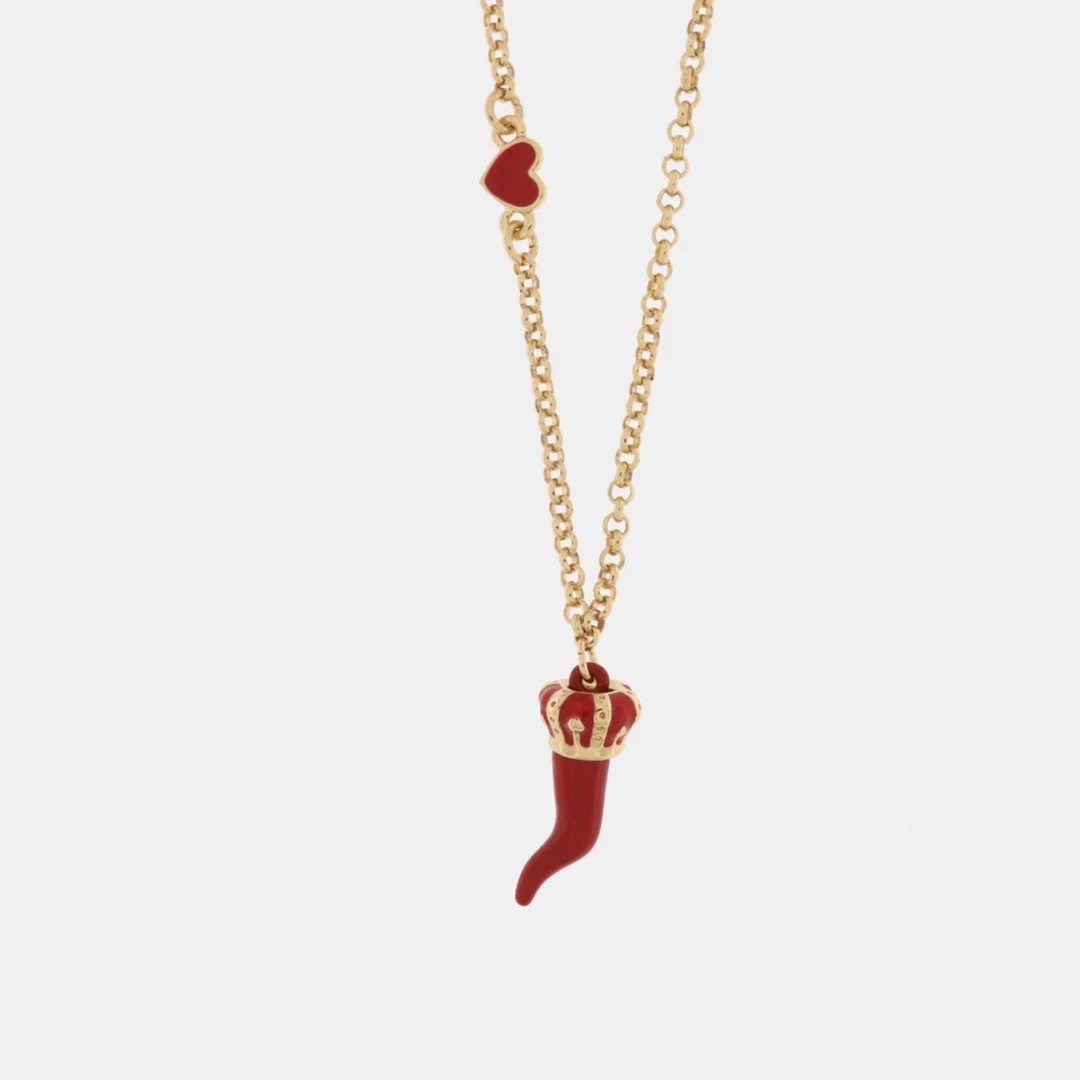 Collana con corno rosso e corna